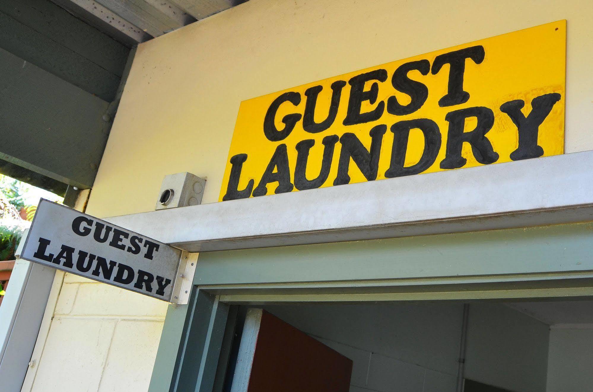 Beerwah Glasshouse Motel エクステリア 写真