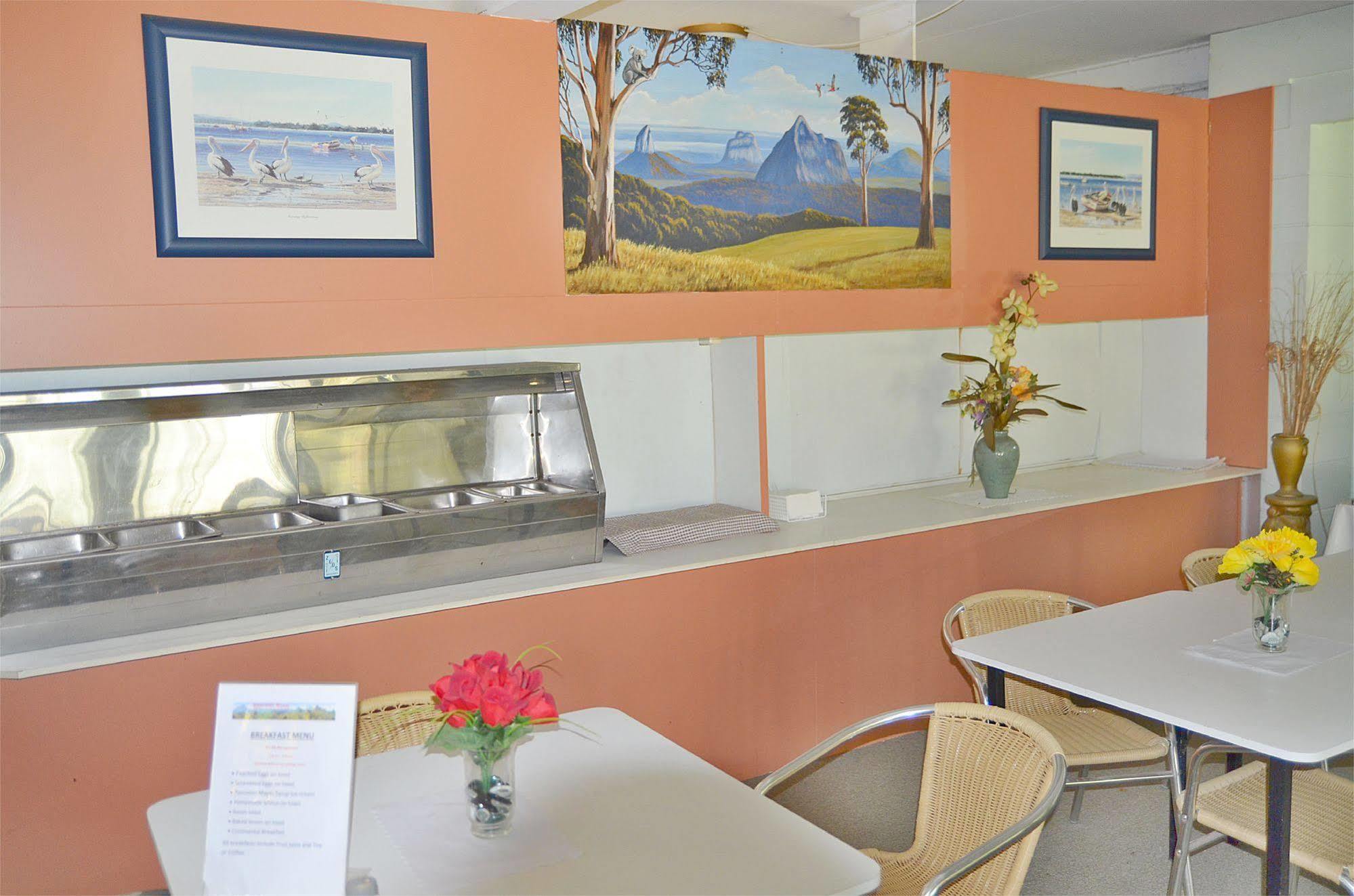 Beerwah Glasshouse Motel エクステリア 写真